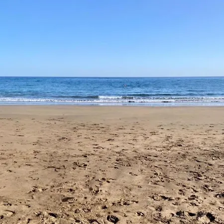 Blue Miracle * Arrecife (Lanzarote)